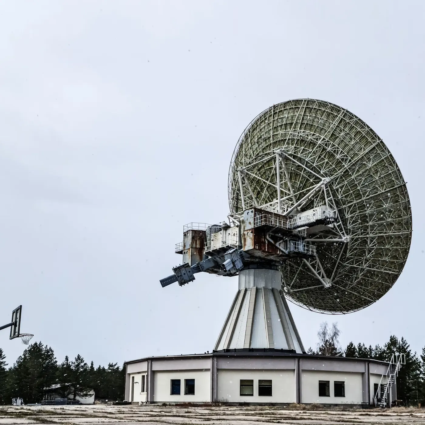 Stock photo: large communications dish antenna on a mast